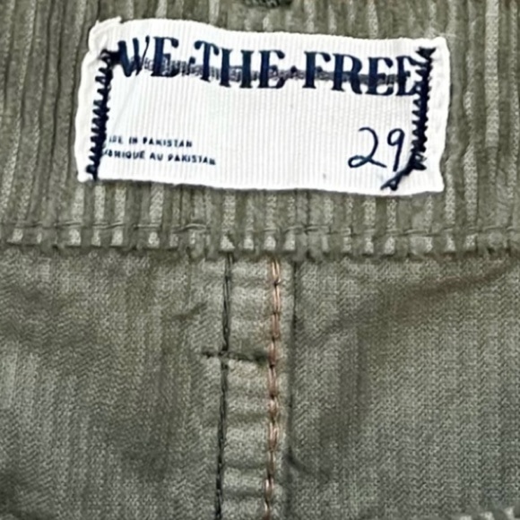 NEW Free People Pax Mid Rise Corduroy Straight Leg Pants in Olive Green - Picture 3 of 6